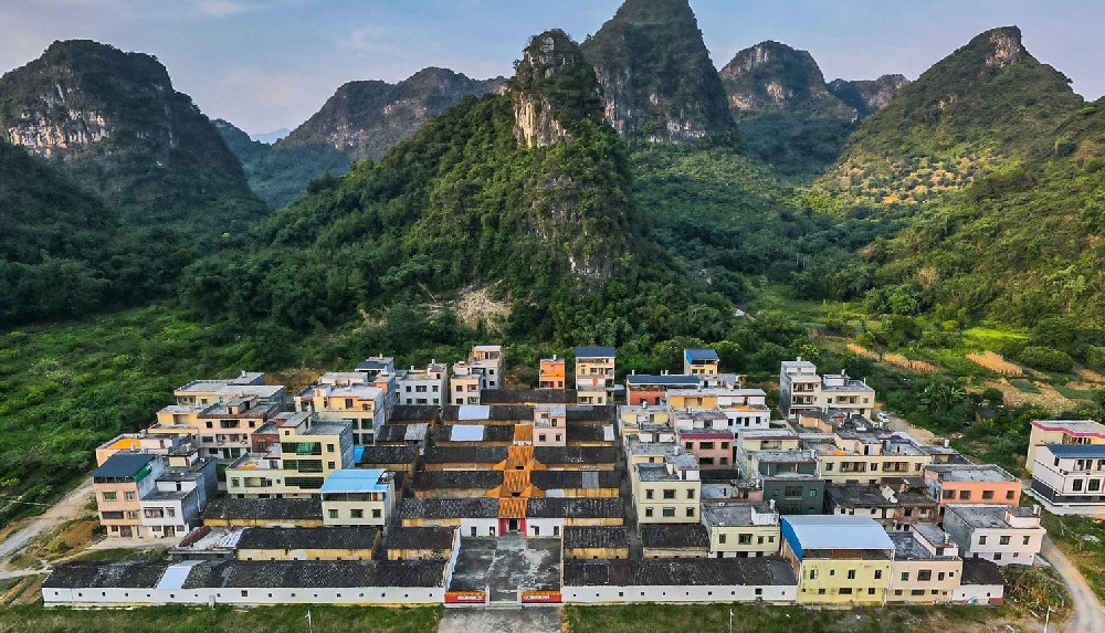 广东省英德市九龙镇团结村